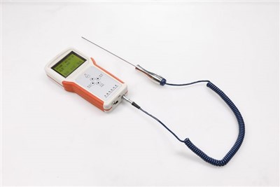 Täpne{0}}kaasaskantav termomeeter